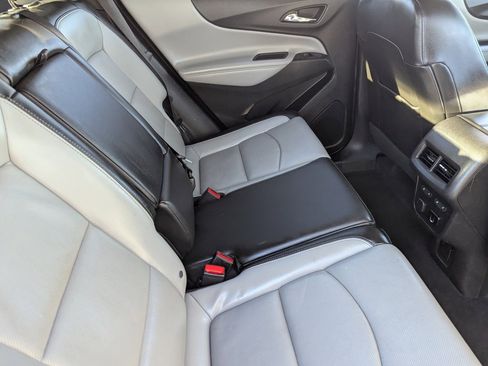 Used 2018 Chevrolet Equinox Premier image 15