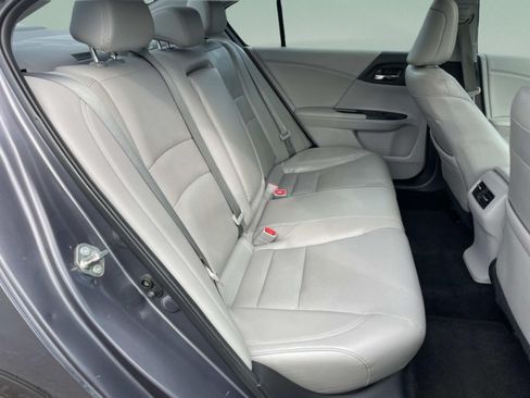 Used 2017 Honda Accord EX-L image 15