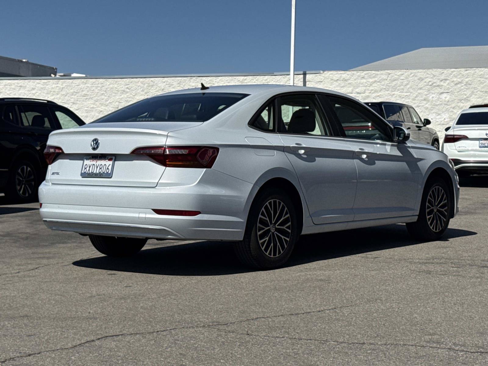 Used 2019 Volkswagen Jetta SE FWD image 5