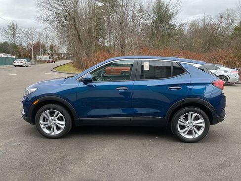 Used 2021 Buick Encore GX Preferred w/ Cold Weather Comfort Package image 9