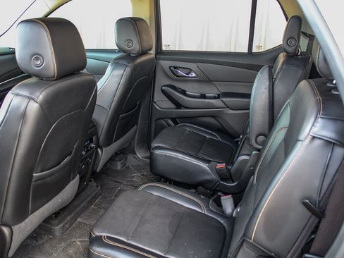 Used 2018 Chevrolet Traverse Premier w/ Redline Edition AWD/4WD image 25