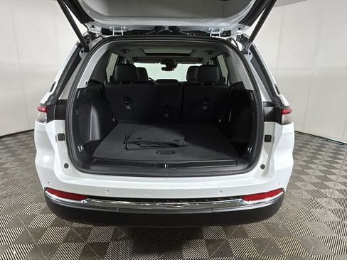 Used 2023 Jeep Grand Cherokee 4WD 4xe image 27