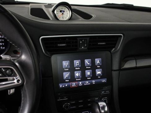Certified 2017 Porsche 911 Carrera 4S image 13