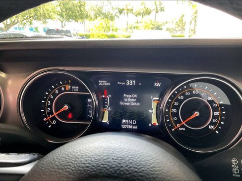 Used 2021 Jeep Wrangler Unlimited Sport AWD/4WD image 7