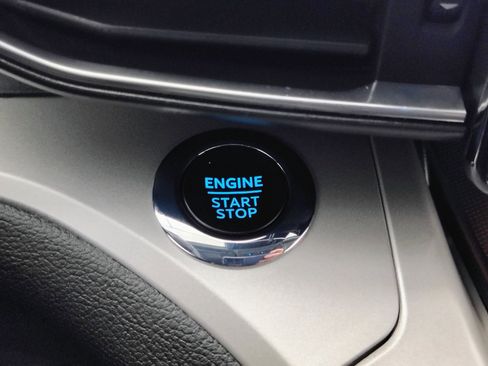 Used 2023 Ford Explorer XLT w/ Equipment Group 202A image 44