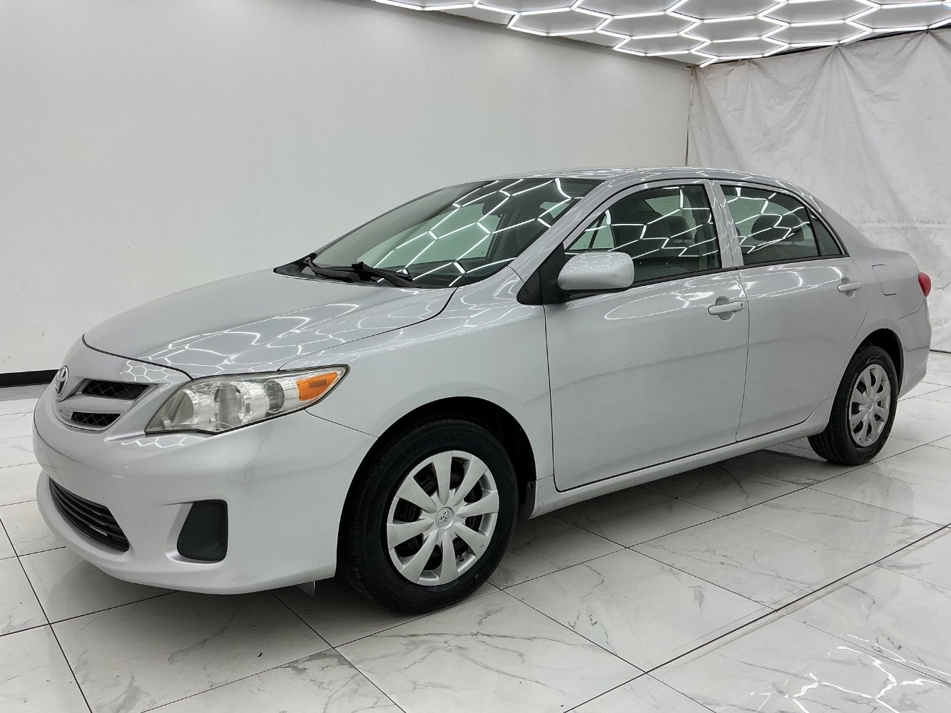 Used 2012 Toyota Corolla L FWD image 6
