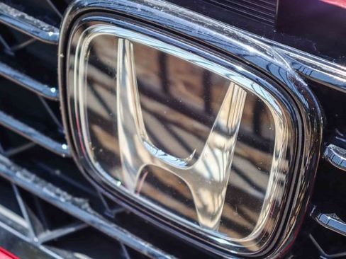 Used 2025 Honda Accord SE image 5