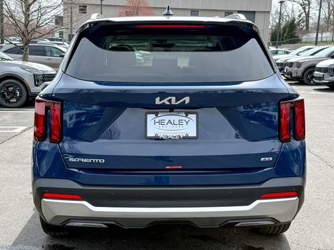 New 2026 Kia Sorento S w/ S Panoramic Sunroof Package AWD/4WD image 7