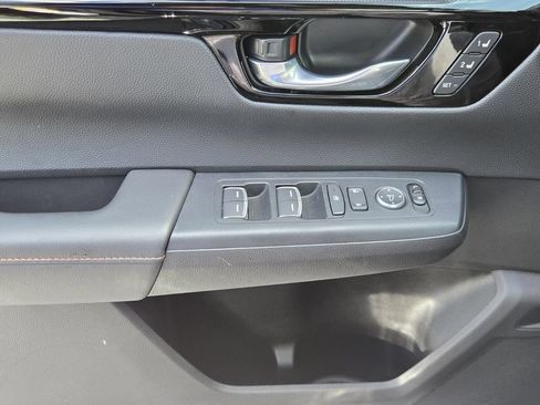 Used 2025 Honda CR-V Sport Touring image 27