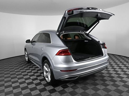 Used 2022 Audi Q8 Premium w/ Convenience Package image 30