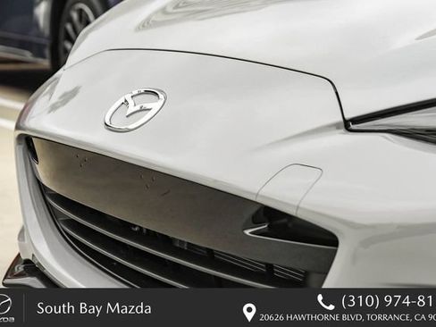 New 2026 MAZDA MX-5 Miata Club w/ Interior Package RWD image 5