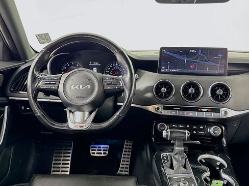 Used 2022 Kia Stinger GT-Line w/ Sun & Sound Package AWD/4WD image 12
