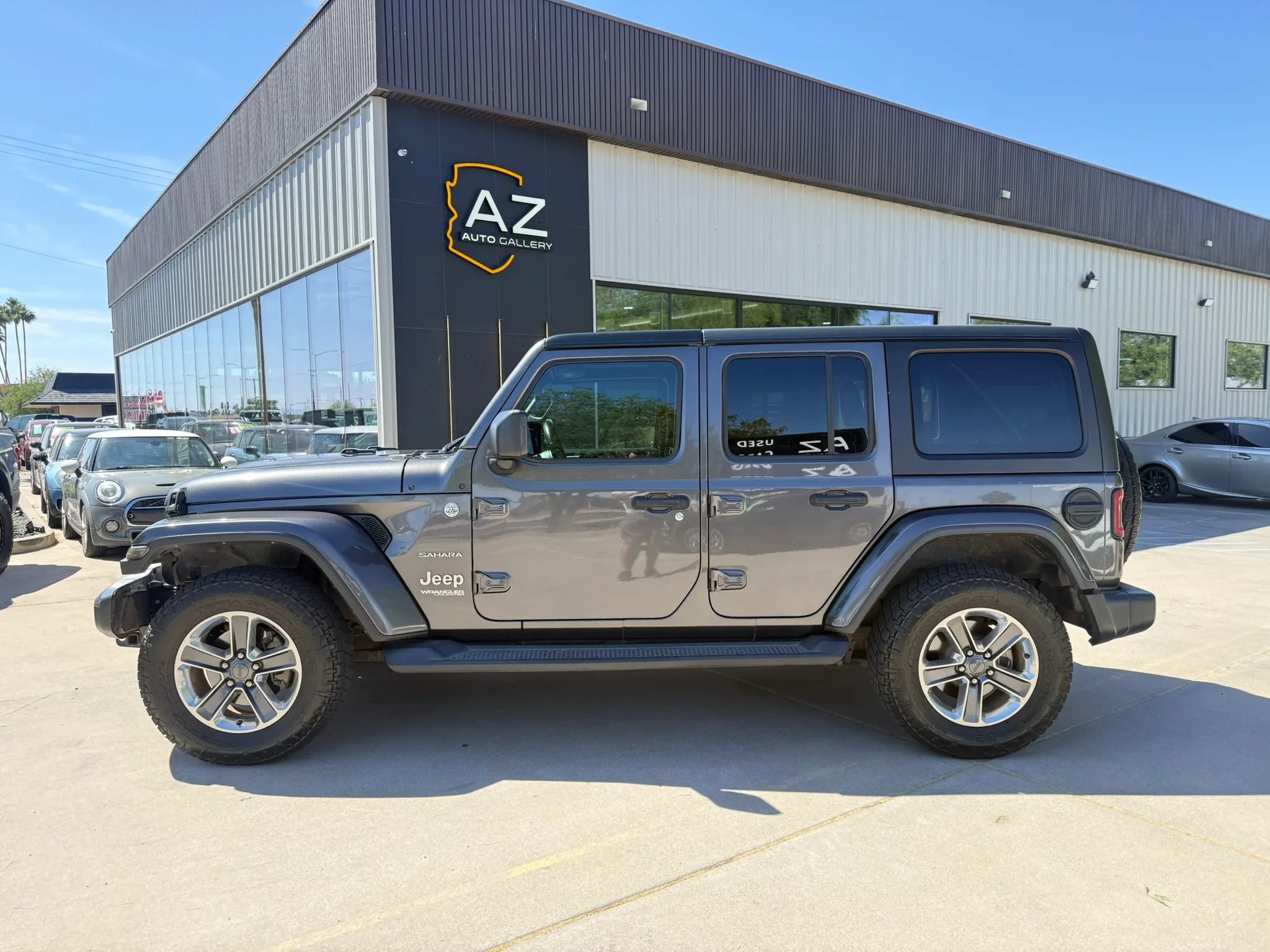 Used 2020 Jeep Wrangler Unlimited Sahara AWD/4WD image 12