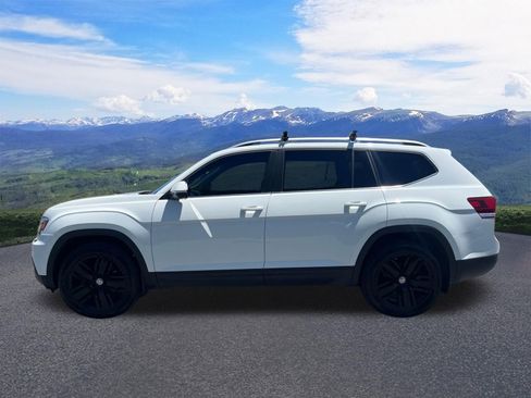 Used 2019 Volkswagen Atlas SE w/ Panoramic Sunroof Package AWD/4WD image 2