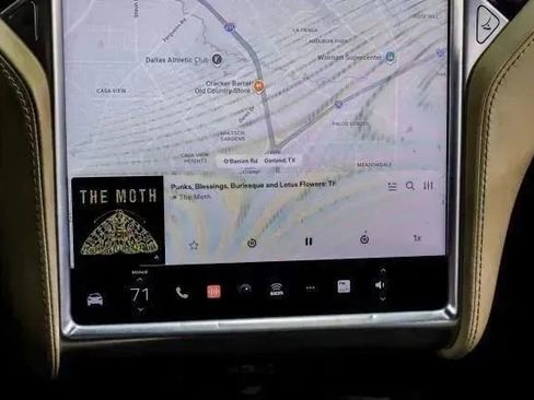 Used 2016 Tesla Model X Performance AWD/4WD image 32