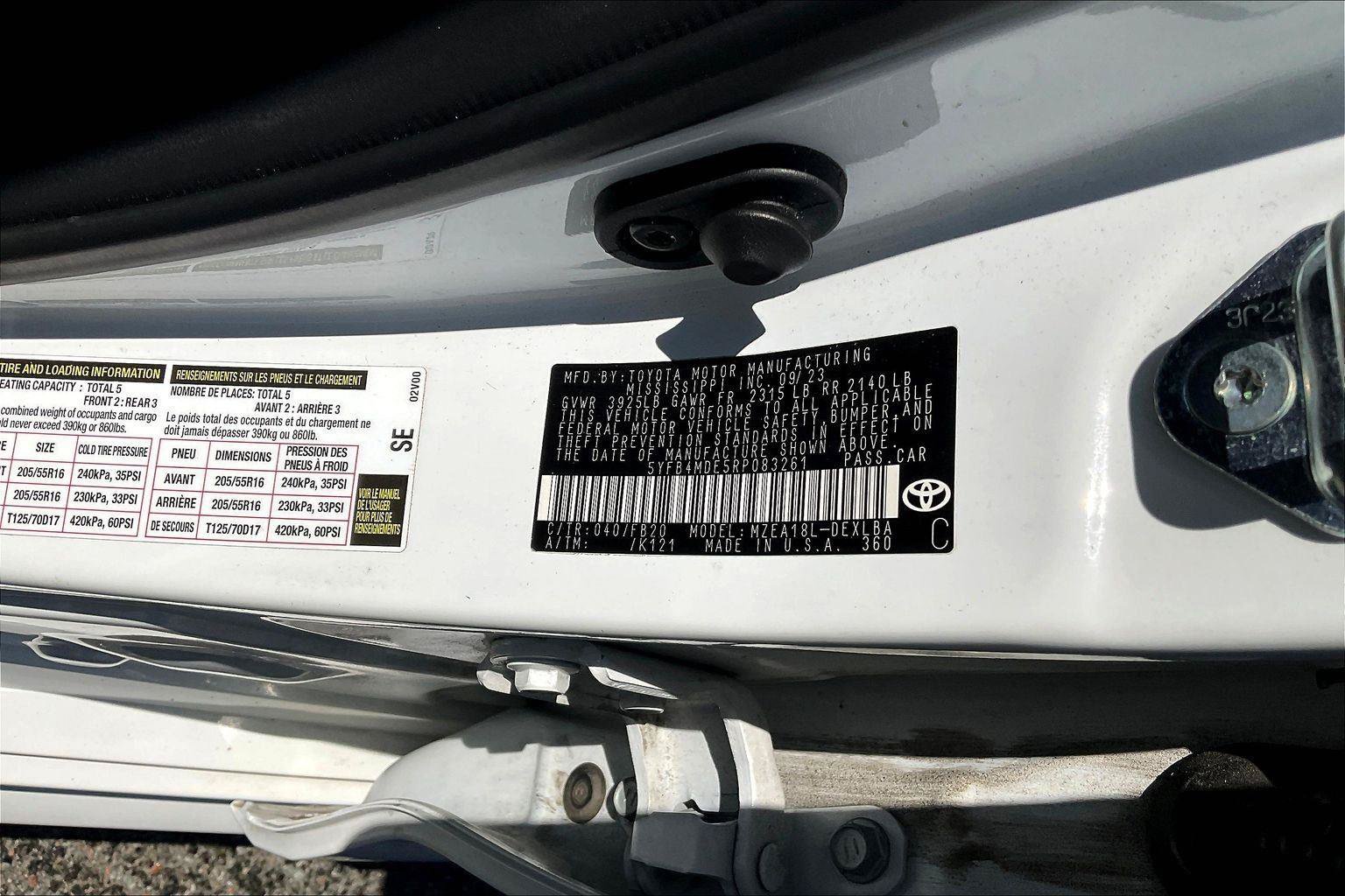 Used 2024 Toyota Corolla LE FWD image 34