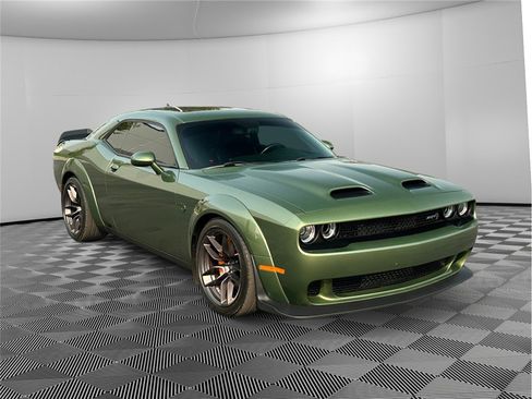 Used 2019 Dodge Challenger SRT Hellcat Redeye RWD image 7