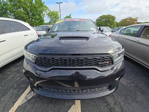 Used 2023 Dodge Durango R/T RWD image 2