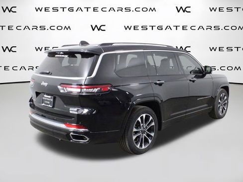 Used 2022 Jeep Grand Cherokee L Overland w/ Advanced Protech Group III AWD/4WD image 62