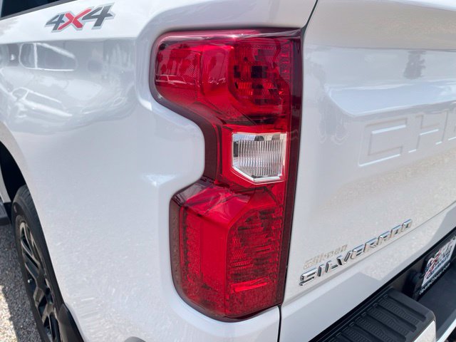 Used 2025 Chevrolet Silverado 1500 Custom AWD/4WD image 7