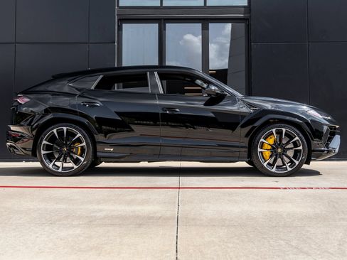 Used 2024 Lamborghini Urus S AWD/4WD image 10