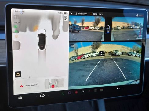 Used 2025 Tesla Model Y Long Range AWD/4WD image 19