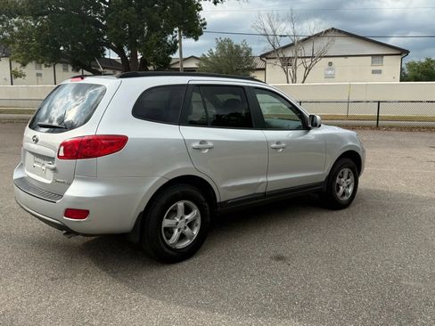 Used 2008 Hyundai Santa Fe GLS FWD image 6
