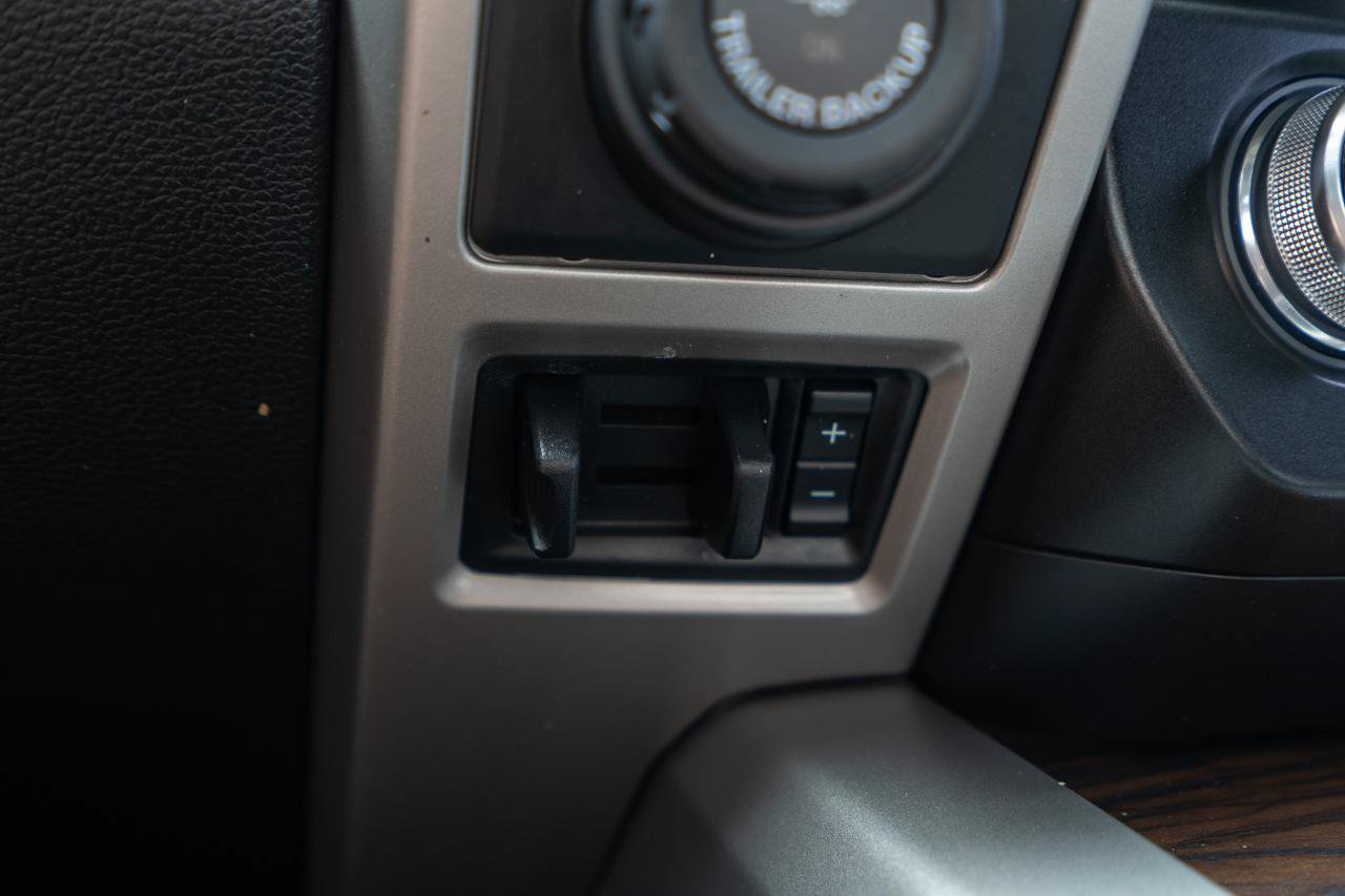 Used 2020 Ford F150 Lariat w/ Equipment Group 502A Luxury AWD/4WD image 34