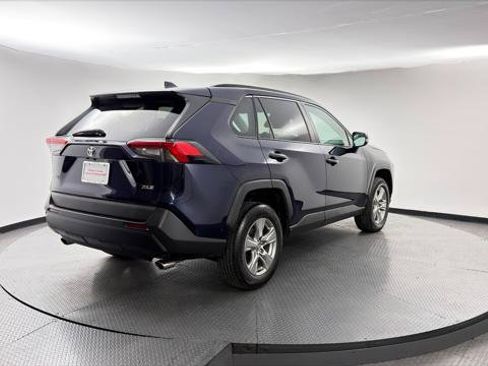 Used 2024 Toyota RAV4 XLE FWD image 8