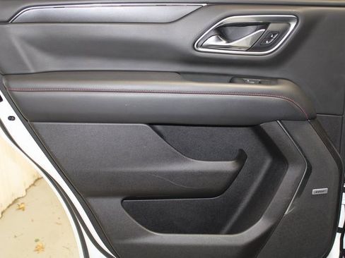 Used 2021 Chevrolet Tahoe RST w/ Luxury Package image 17