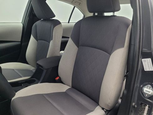 Used 2023 Toyota Corolla LE image 17
