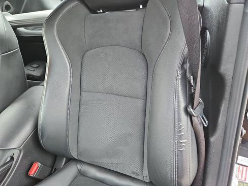 Certified 2025 Nissan Z Performance w/ Floor Mat Package RWD image 16
