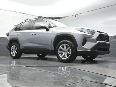 Used 2019 Toyota RAV4 LE w/ All Weather Liner Package image 37