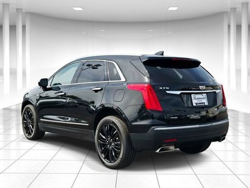 Used 2018 Cadillac XT5 Premium Luxury AWD/4WD image 3