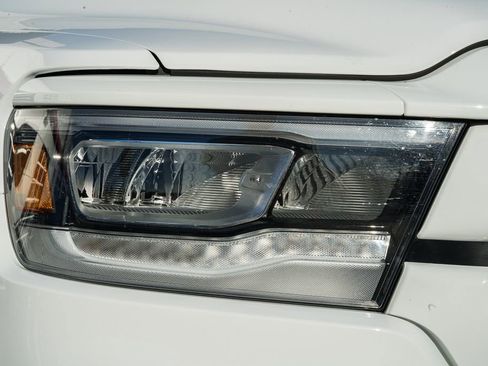 Certified 2022 RAM 1500 Laramie w/ Sport Appearance Package image 15