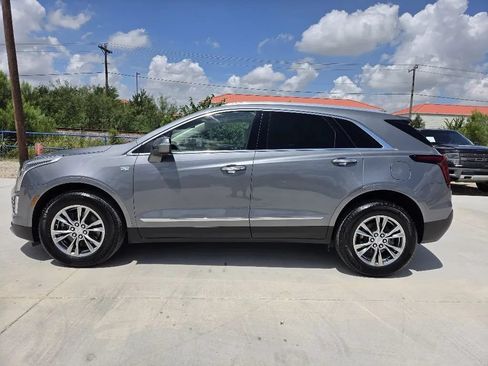 Used 2021 Cadillac XT5 Premium Luxury FWD image 9