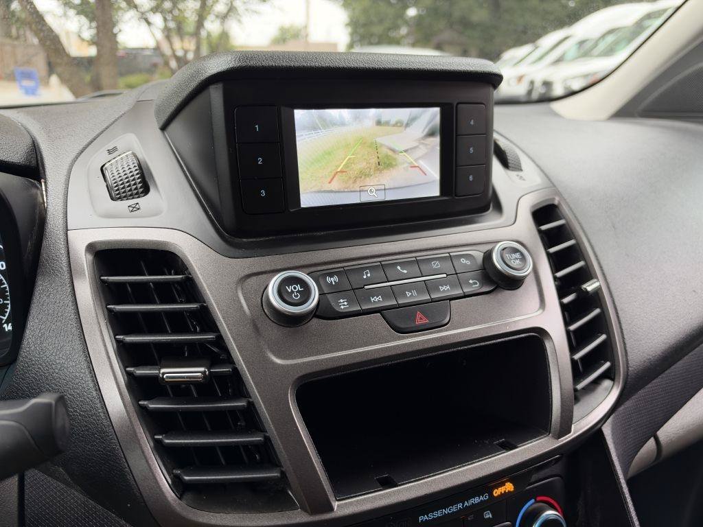 Used 2022 Ford Transit Connect XL FWD image 19