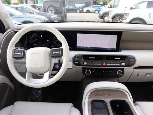 Used 2026 Hyundai Palisade SEL AWD/4WD image 19