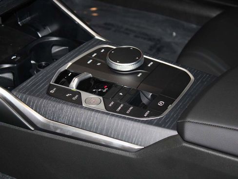 Used 2025 BMW 330i Sedan image 13