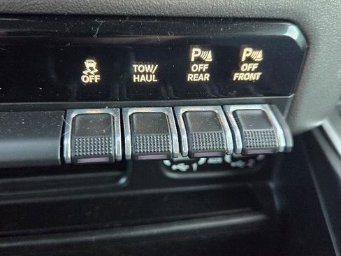 Used 2020 RAM 1500 Big Horn AWD/4WD image 28