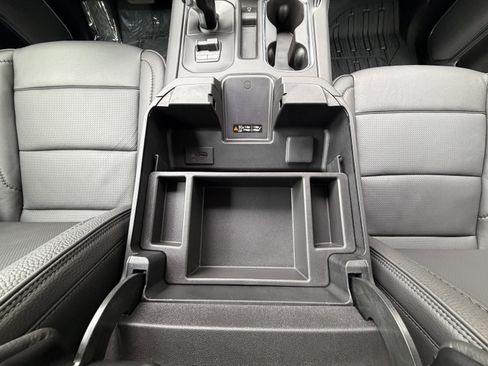 New 2026 GMC Sierra 1500 Denali w/ Denali Reserve Package image 29