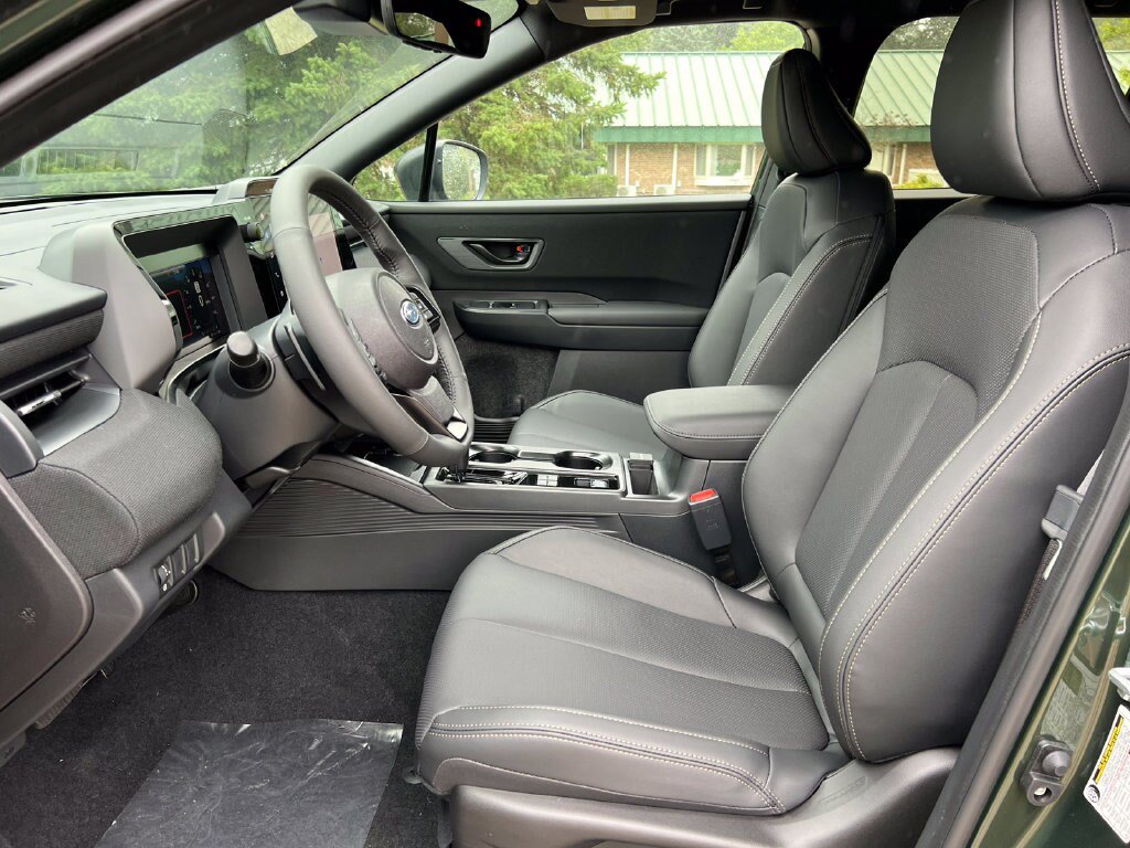 New 2026 Subaru Outback Limited AWD/4WD image 3
