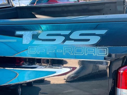 Used 2018 Toyota Tundra SR5 image 9