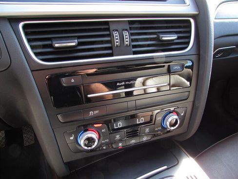 Used 2014 Audi A4 2.0T Premium Plus w/ Premium Plus Package image 16