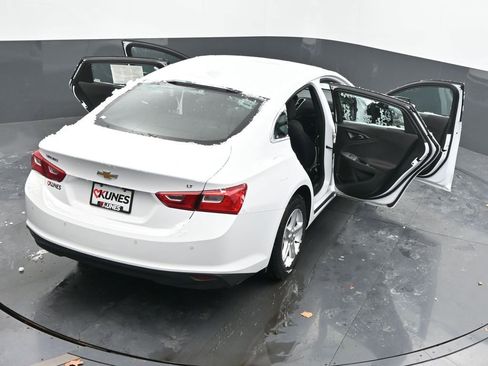 Used 2024 Chevrolet Malibu LT image 65