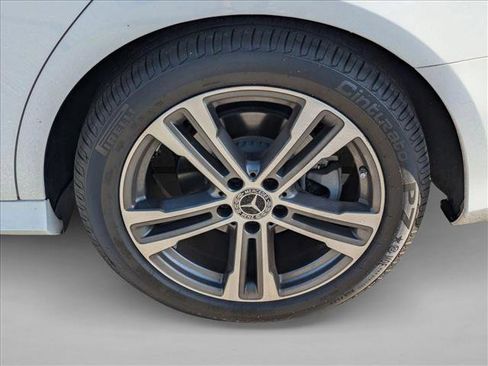 Certified 2021 Mercedes-Benz E 350 Sedan w/ Premium Package image 9