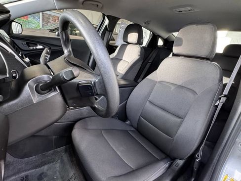 Used 2024 Chevrolet Malibu LT FWD image 18