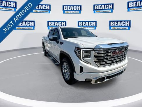 Used 2023 GMC Sierra 1500 Denali w/ Technology Package image 2