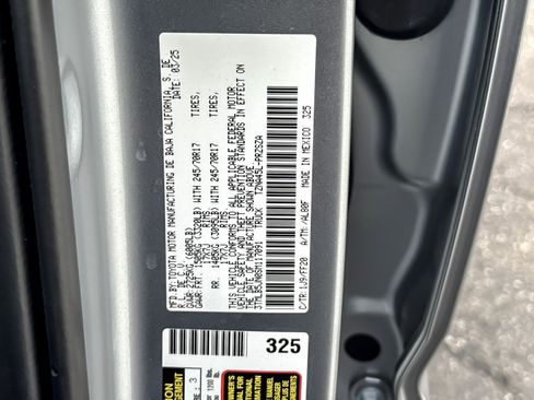 Certified 2025 Toyota Tacoma SR5 image 26