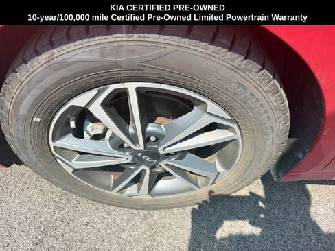 Used 2024 Kia Forte LXS w/ LXS Technology Package FWD image 4